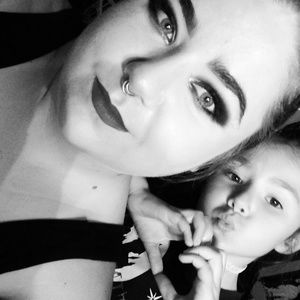 Meet your Posher, Victoria